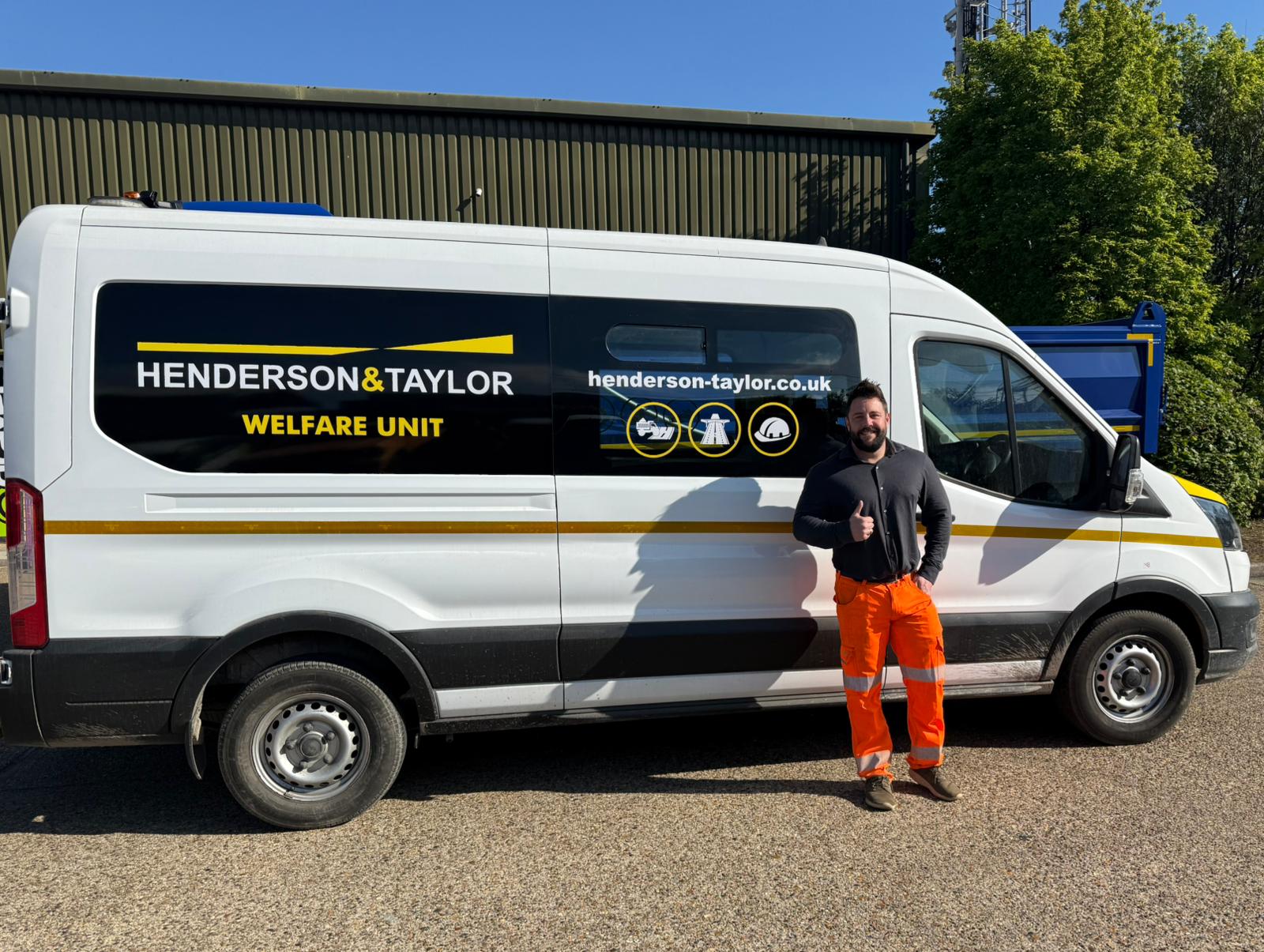 Henderson and Taylor vehicle graphics by Garyers Graphics